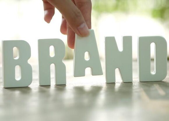 8 Steps to Build a Personal Brand as an Entrepreneur